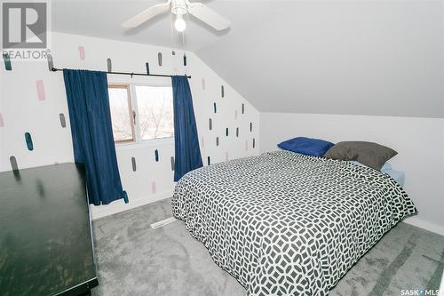 601 Alberta Avenue, Kerrobert, SK - Indoor Photo Showing Bedroom