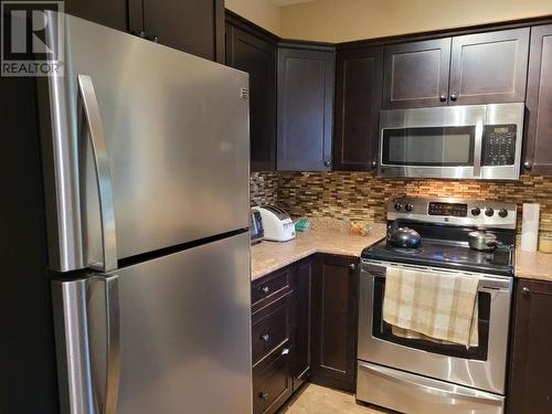 846 Okanagan Ave, Chase, BC - Indoor Photo Showing Kitchen