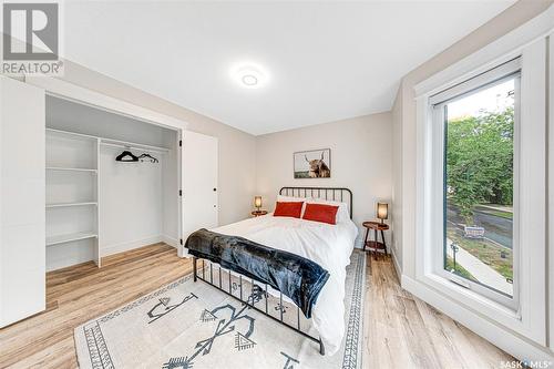 1003 Osler Street, Saskatoon, SK - Indoor Photo Showing Bedroom