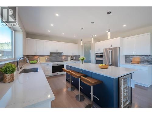 1134 Elk Street, Penticton, BC - Indoor Photo Showing Kitchen With Upgraded Kitchen