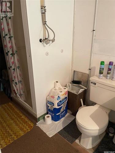 Fiest Acreage, Estevan Rm No. 5, SK - Indoor Photo Showing Bathroom