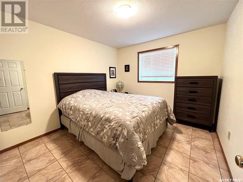 391 2Nd Street W, Glaslyn, SK - Indoor Photo Showing Bedroom