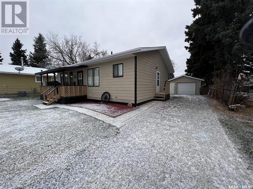 391 2Nd Street W, Glaslyn, SK - Outdoor With Exterior