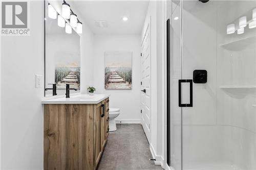 229 Water Street E Unit#101, Cornwall, ON - Indoor Photo Showing Bathroom