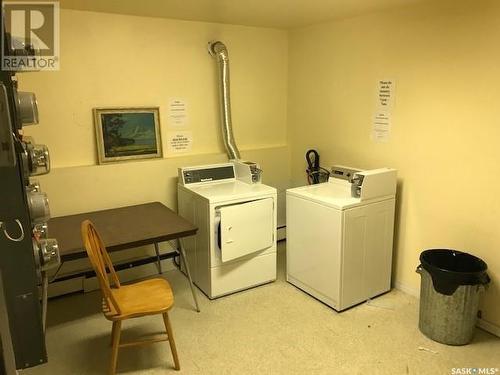 1315 Kowalski Place, La Ronge, SK - Indoor Photo Showing Laundry Room