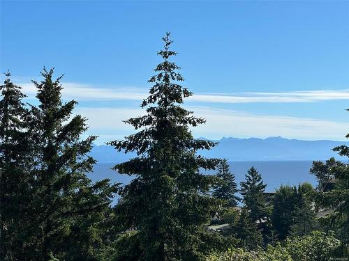 2220 Chelsea Pl, Nanoose Bay, BC 