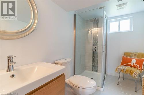 110 5Th Avenue W, Owen Sound, ON - Indoor Photo Showing Bathroom