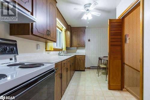 22 Northwood Crescent, Belleville, ON - Indoor Photo Showing Kitchen