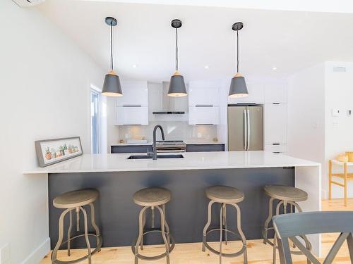 Photo aÃ©rienne - 19 Rue Du Ruisseau, Arundel, QC - Indoor Photo Showing Kitchen With Upgraded Kitchen