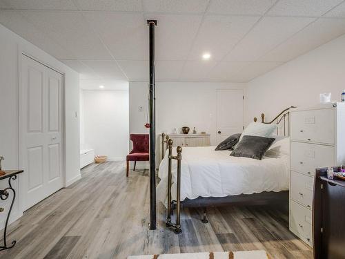 Basement - 245  - 247 Ch. Du Roy, Deschambault-Grondines, QC - Indoor Photo Showing Bedroom
