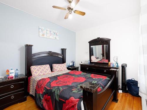 Chambre Ã Â coucher - 7758  - 7760 Av. De L'Épée, Montréal (Villeray/Saint-Michel/Parc-Extension), QC - Indoor Photo Showing Bedroom