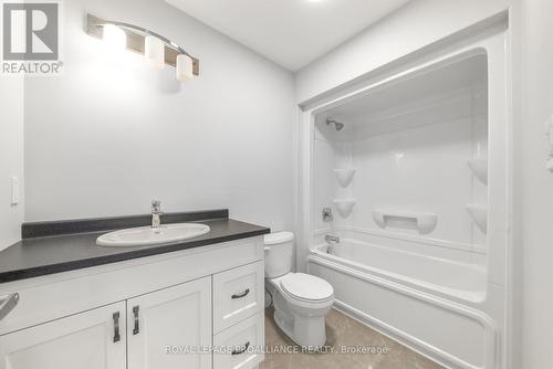 29 Clayton John Avenue, Brighton, ON - Indoor Photo Showing Bathroom