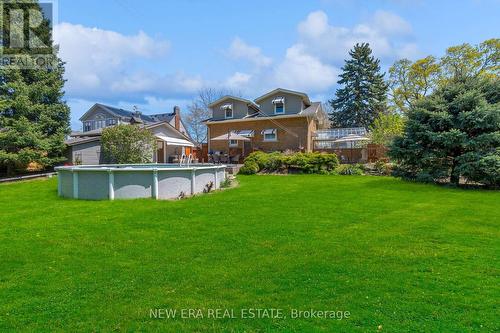 16 Nelles Blvd, Grimsby, ON - Outdoor With Above Ground Pool With Backyard
