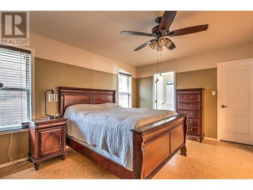 867 Mt Grady Place, Vernon, BC - Indoor Photo Showing Bedroom
