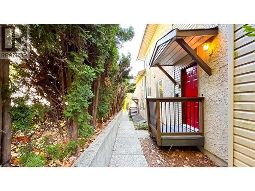 404 Royal Avenue, New Westminster, BC - Outdoor
