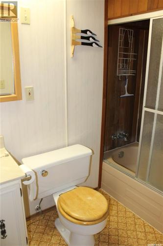 Ernst Acreage, Lomond Rm No. 37, SK - Indoor Photo Showing Bathroom