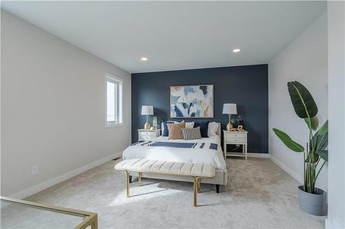 21 Woodland Drive, Steinbach, MB - Indoor Photo Showing Bedroom