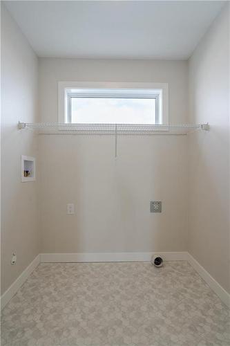 21 Woodland Drive, Steinbach, MB - Indoor Photo Showing Other Room