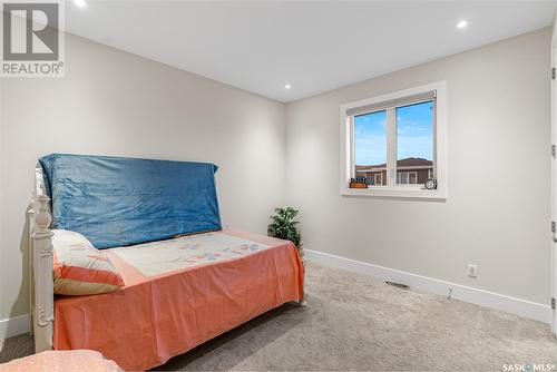 343 Bolstad Way, Saskatoon, SK - Indoor Photo Showing Bedroom