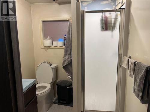 7190 Stafford Road, Prince George, BC - Indoor Photo Showing Bathroom