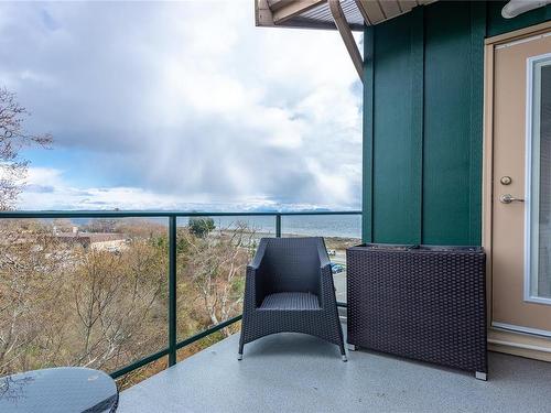 408-2676 Island Hwy South, Campbell River, BC - Outdoor With Exterior