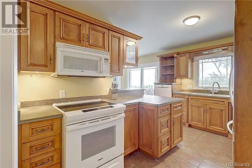 3584 127 Route, Bayside, NB - Indoor Photo Showing Kitchen