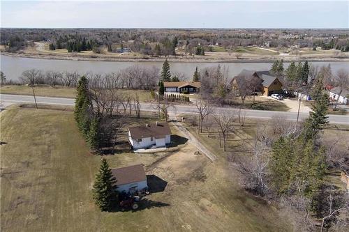 6161 Henderson Hwy, St Clements, MB 