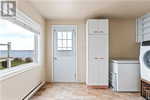49 Soleil-Couchant St, Grande-Digue, NB - Indoor Photo Showing Laundry Room