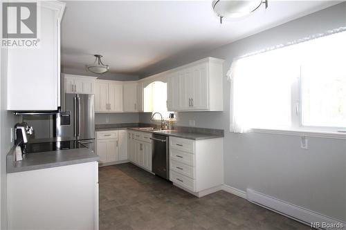45 Route 735, Mayfield, NB - Indoor Photo Showing Kitchen