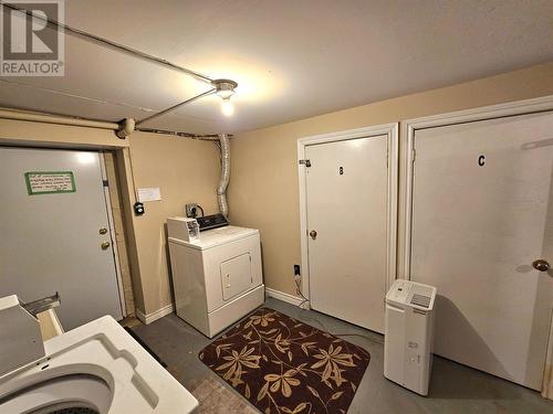 28 Reid Street, Corner Brook, NL - Indoor Photo Showing Laundry Room