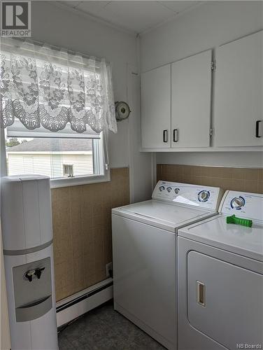 6330 Route 313, Petite-Lamèque, NB - Indoor Photo Showing Laundry Room
