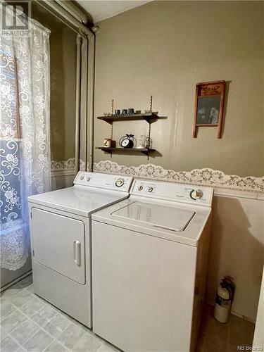 132 Elm Street, Woodstock, NB - Indoor Photo Showing Laundry Room
