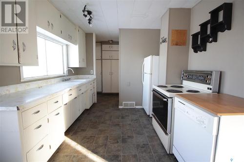 Clements Acreage, Wawken Rm No. 93, SK - Indoor Photo Showing Kitchen