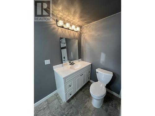 5239 44 Street, Fort Nelson, BC - Indoor Photo Showing Bathroom