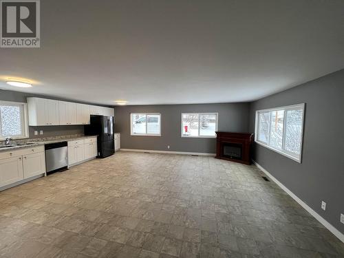 5239 44 Street, Fort Nelson, BC - Indoor