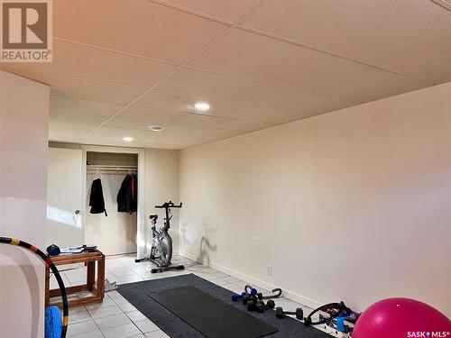 606 2Nd Avenue, Raymore, SK - Indoor Photo Showing Gym Room