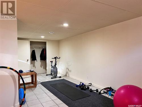 606 2Nd Avenue, Raymore, SK - Indoor Photo Showing Gym Room