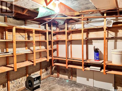 606 2Nd Avenue, Raymore, SK - Indoor With Storage
