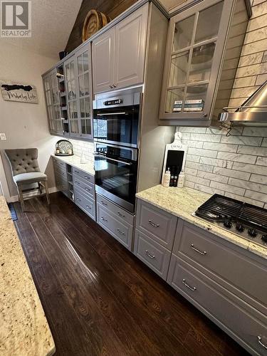 5213 41 Street, Chetwynd, BC - Indoor Photo Showing Kitchen