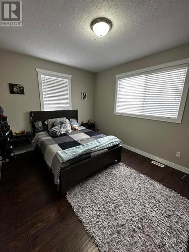 5213 41 Street, Chetwynd, BC - Indoor Photo Showing Bedroom