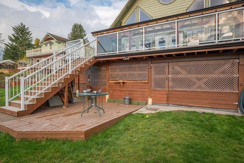8550 Beach Street, Balfour, BC - Outdoor With Deck Patio Veranda With Exterior