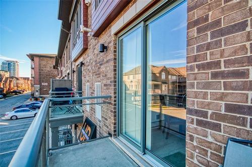 530 North Service Road|Unit #28, Grimsby, ON - Outdoor With Balcony