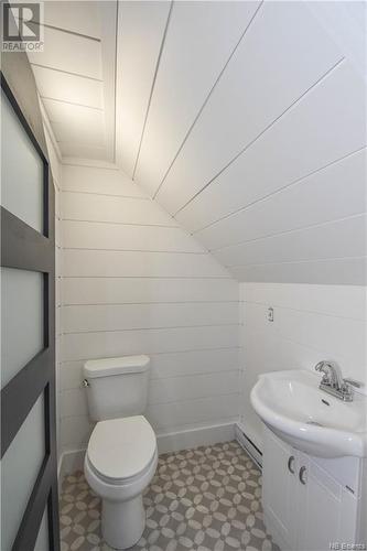 1040 Rue Principale, Le Goulet, NB - Indoor Photo Showing Bathroom
