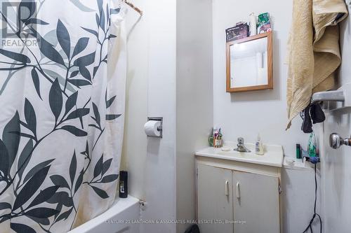 19 Pringle Dr, Belleville, ON - Indoor Photo Showing Bathroom