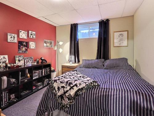 Chambre Ã Â coucher - 358 16E Avenue, Saint-Jean-Sur-Richelieu, QC - Indoor Photo Showing Bedroom