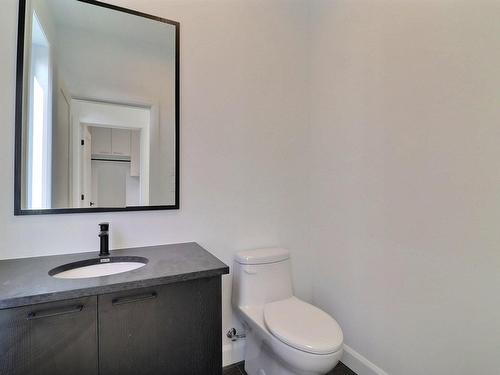 Powder room - 1251 Rue Louis-Francoeur, Québec (Sainte-Foy/Sillery/Cap-Rouge), QC - Indoor Photo Showing Bathroom