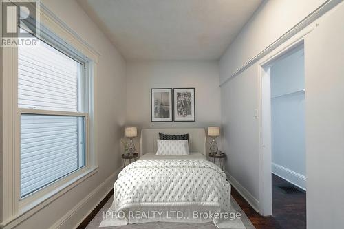 A - 25 Horton Street, St. Thomas, ON - Indoor Photo Showing Bedroom