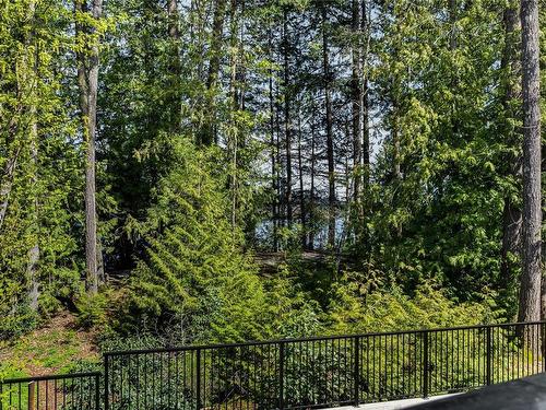 2823 Caster Pl, Langford, BC - Outdoor