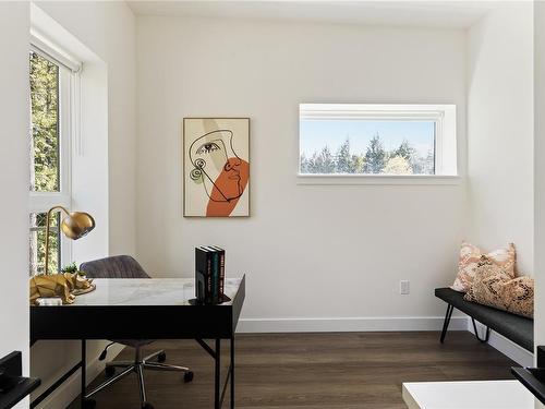 2823 Caster Pl, Langford, BC - Indoor Photo Showing Office