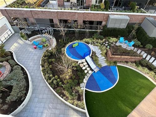 607-777 Herald St, Victoria, BC - Outdoor With Above Ground Pool